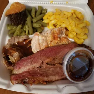 3 meat platter with mac and green beans