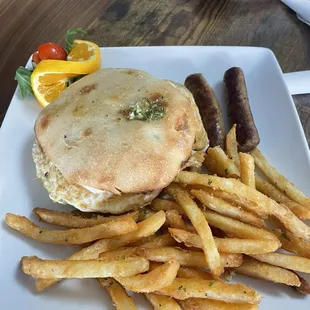 Breakfast sandwich