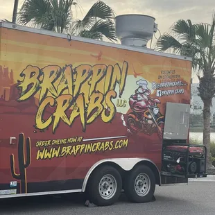 a food truck parked in a parking lot