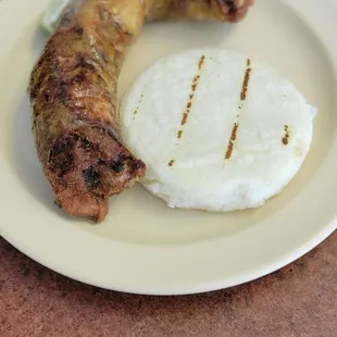 Chorizo con Arepa