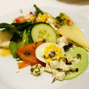 My plate from my ONE trip to the Salad Bar.  I tried to pace myself and it worked!