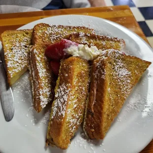 Stuffed French toast (strawberry cream cheese)