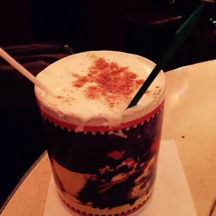 A classic Tom and Jerry. Mad Men, eat your heart out.