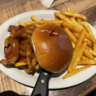 Brass Rail Sports Bar & Grill