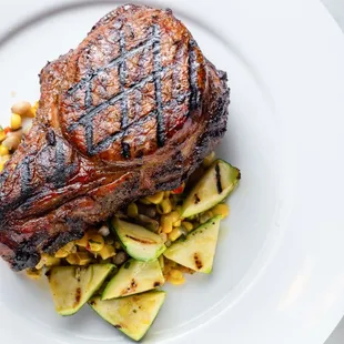 Sakura Pork Chop
sumac glaze, roasted corn succotash, purslane, squash