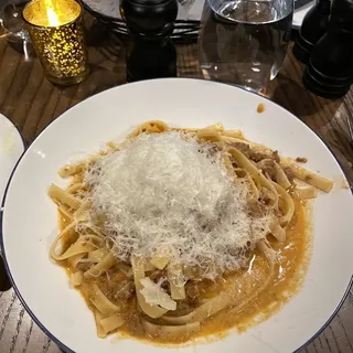 Fettuccine Bolognese