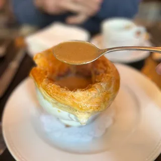 BISQUE DE HOMARD EN CROUTE