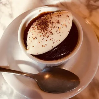 MOCHA POT DE CREME, CARAMEL SEL DE MER, CREME CHANTILLY