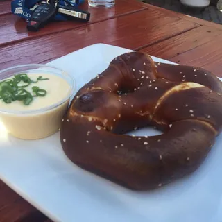 Pretzel & Cheese