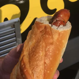 Innovative bun means no mess! #cleanerweiner