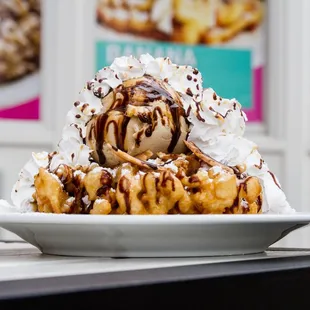 Braud's Funnel Cake Cafe