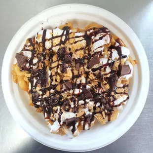 S'mores funnel cake