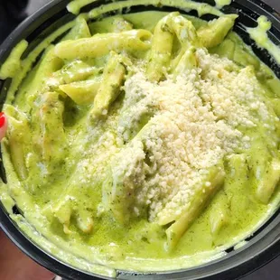 Lunch pesto with added chicken