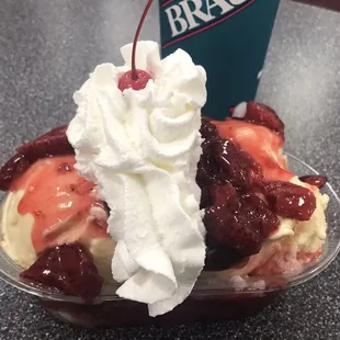 Strawberry Shortcake....My Fav, Yum!....