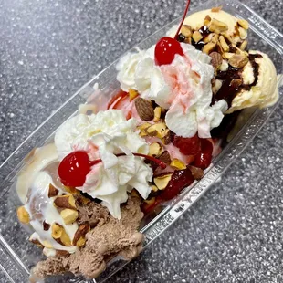 Old Fashion Banana Split