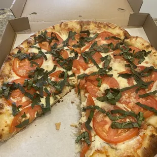 Margarita pizza large