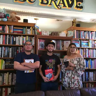 What do friends do in El Paso on a sunny Sunday afternoon? Diego, Christian and Cely spending some quality time at Brave Books!