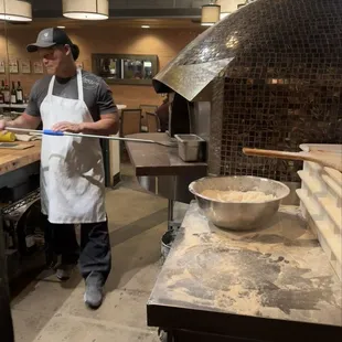 Pizza oven