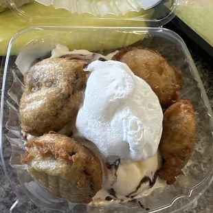 Fried Oreos and ice cream