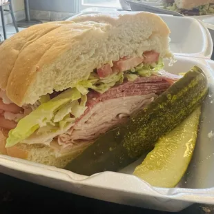 Bravo Sandwich: Ham, Turkey, Salami