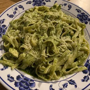 Fettuccini Chicken Alfredo Pesto Pasta