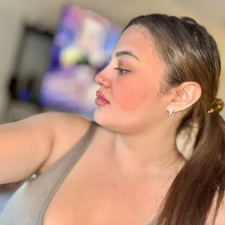 Cristina R.