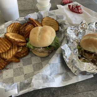 Cheese steak slider, tuna slider and Cajun frips