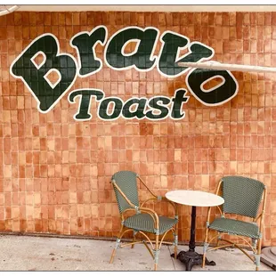 Welcome to Bravo Toast. #silverlakeLA