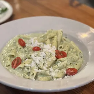 Vegan pesto pasta