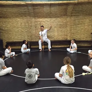 Kids capoeira class