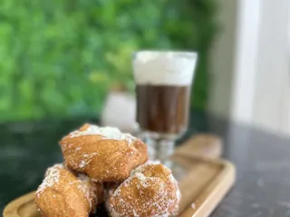 Romeo And Juliet Brazilian Cafe