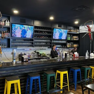 They have a very nice full bar.