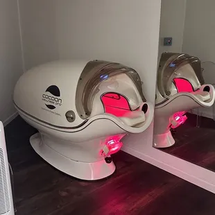 The dry sauna, I didn't use but looks cool.