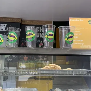 Cup sizes for acai bowl