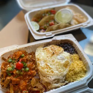 Bowlzuca with garlic chicken Taco combo (veggies + picanha)