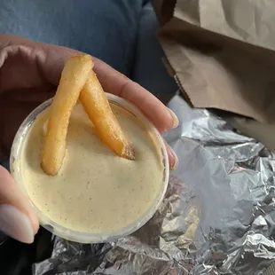 Side Tangy White BBQ Sauce