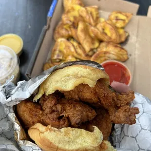 BRD Sando (garlic knots are from &amp;pizza)