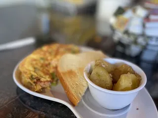 Two Chicks Cafe