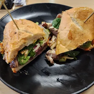 Sirloin steak sandwich