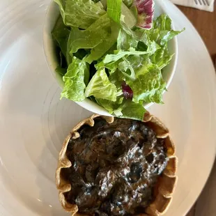 Mushroom Leek &amp; Kale Pie