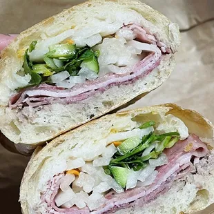 Classic banh mi