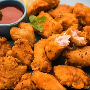 chicken wings and fried chicken, food