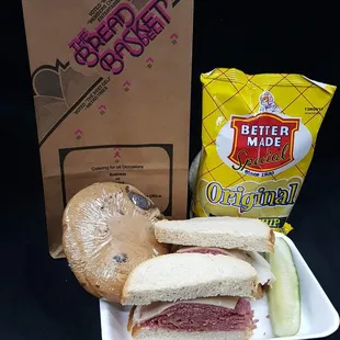 Bagged lunches. Perfect for office or group gatherings!