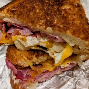 Grilled Ham and cheese melt