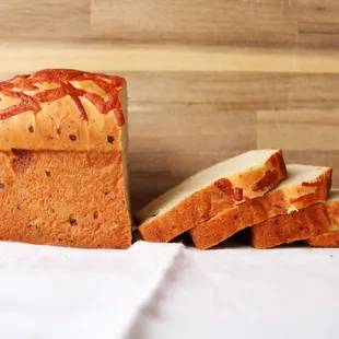 3-Cheese Jalapeño Loaf