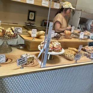 interior, donuts