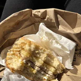 Breakfast sandwich