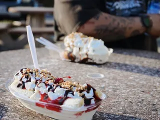 Donutz On A Stick Ice Cream and Grill