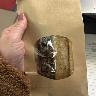 Nice to go packaging for the biscottis