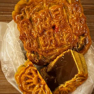 Lotus seed (Front) &amp; Red bean with one egg (Back)